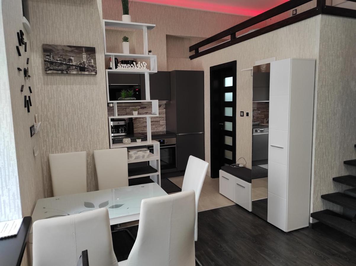 Corvinus Apartman Budapest Exterior photo